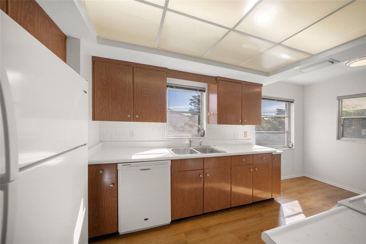 2507 Beneva Road, Unit 10, Sarasota, FL 34232 Photo