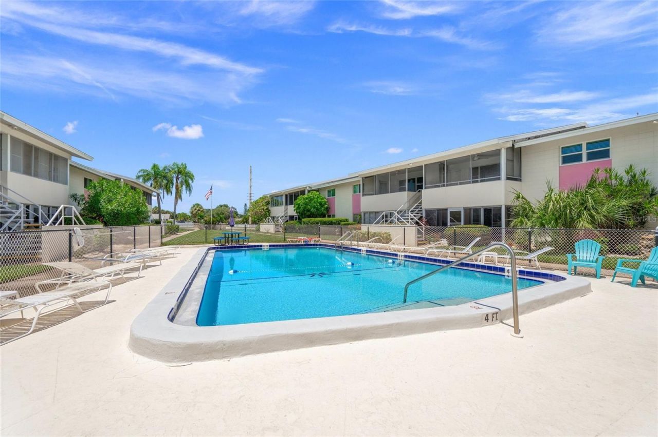 2507 Beneva Road, Unit 10, Sarasota, FL 34232 Photo