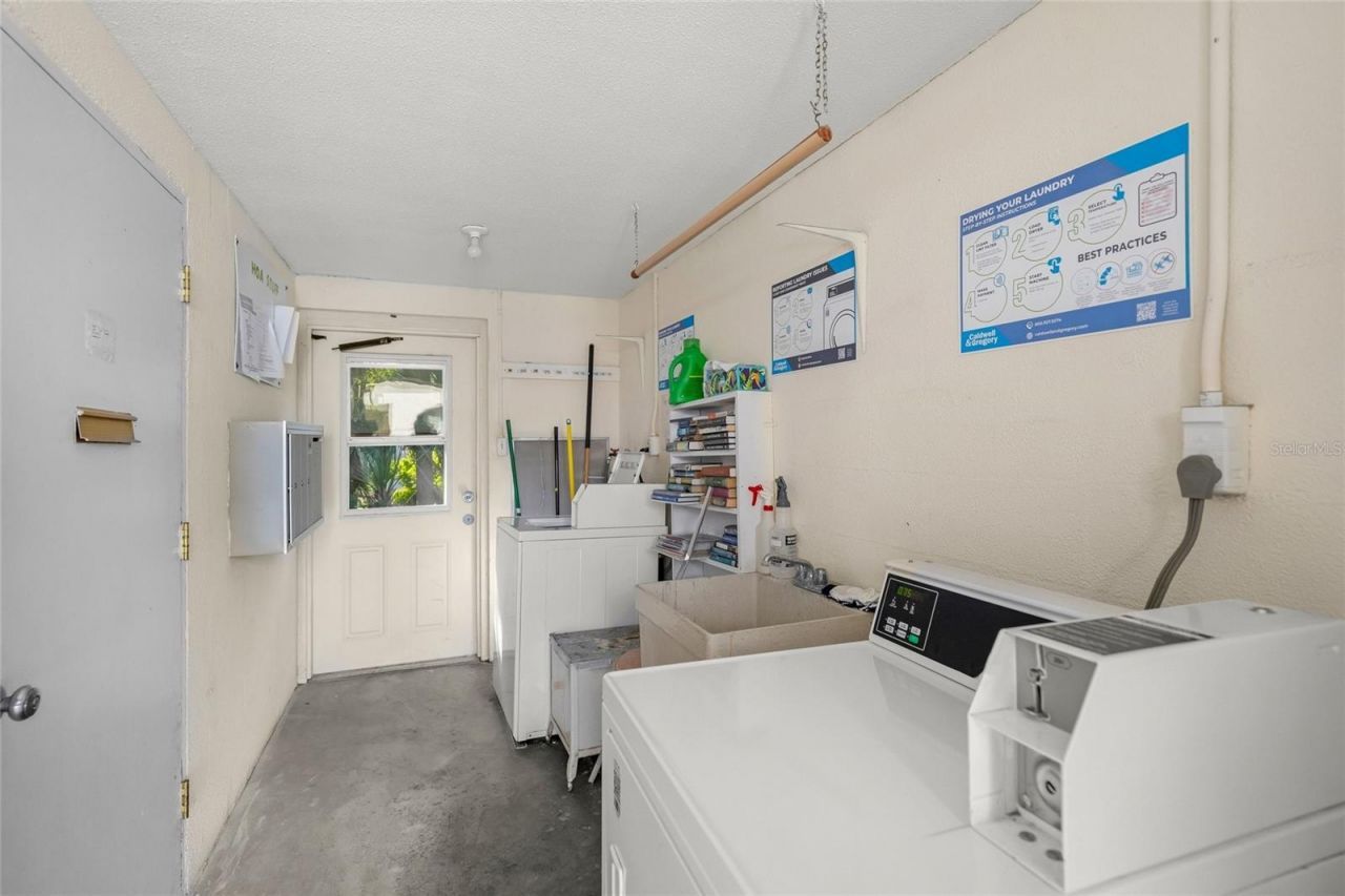 2507 Beneva Road, Unit 10, Sarasota, FL 34232 Photo