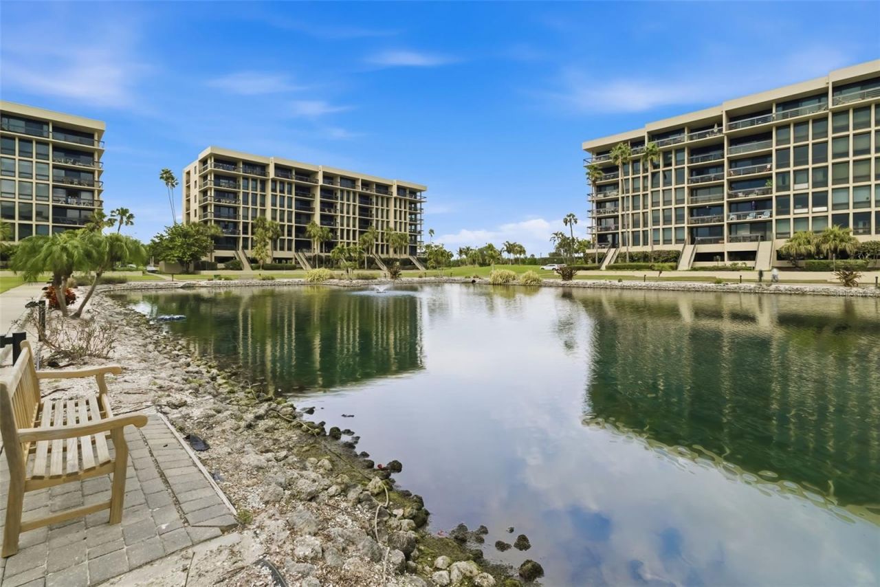 1135 Gulf Of Mexico Drive, Unit 502, Longboat Key, FL 34228 Photo