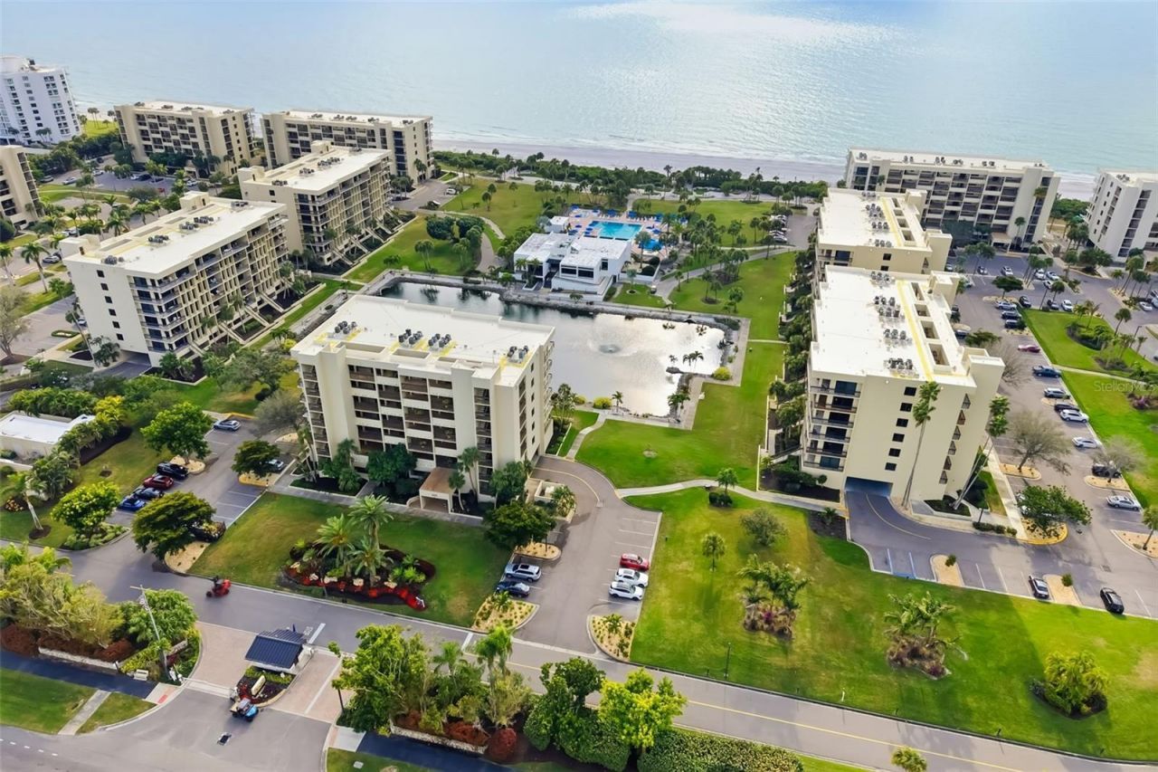 1135 Gulf Of Mexico Drive, Unit 502, Longboat Key, FL 34228 Photo