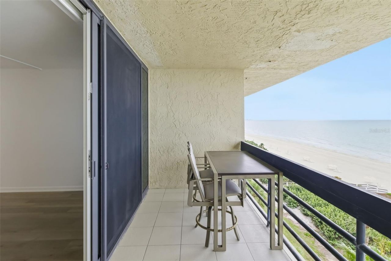 1135 Gulf Of Mexico Drive, Unit 502, Longboat Key, FL 34228 Photo