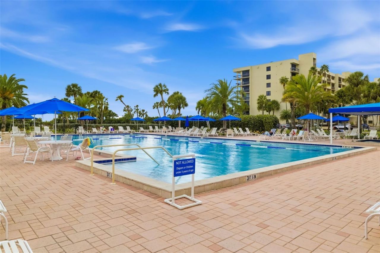 1135 Gulf Of Mexico Drive, Unit 502, Longboat Key, FL 34228 Photo