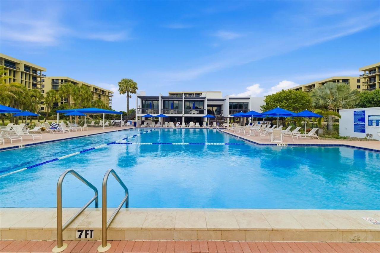 1135 Gulf Of Mexico Drive, Unit 502, Longboat Key, FL 34228 Photo