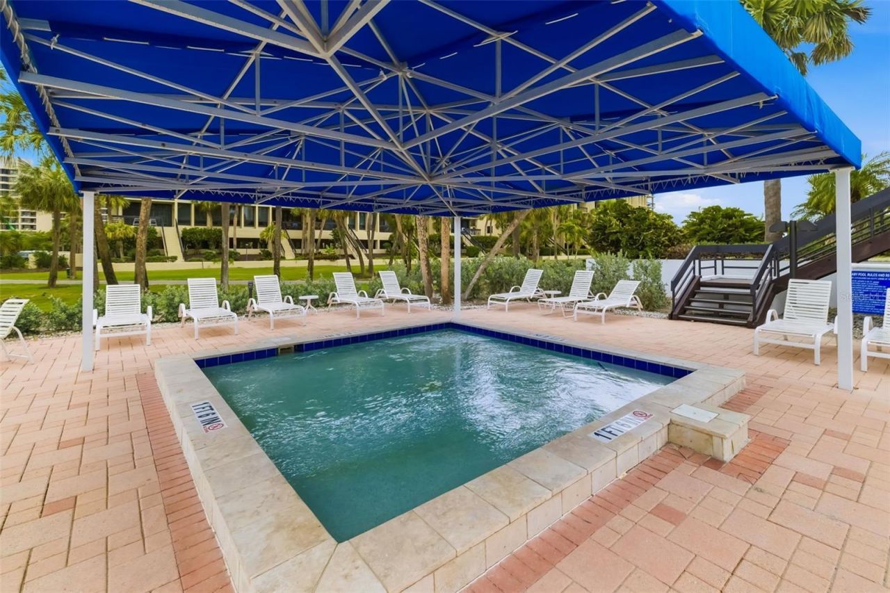 1135 Gulf Of Mexico Drive, Unit 502, Longboat Key, FL 34228 Photo