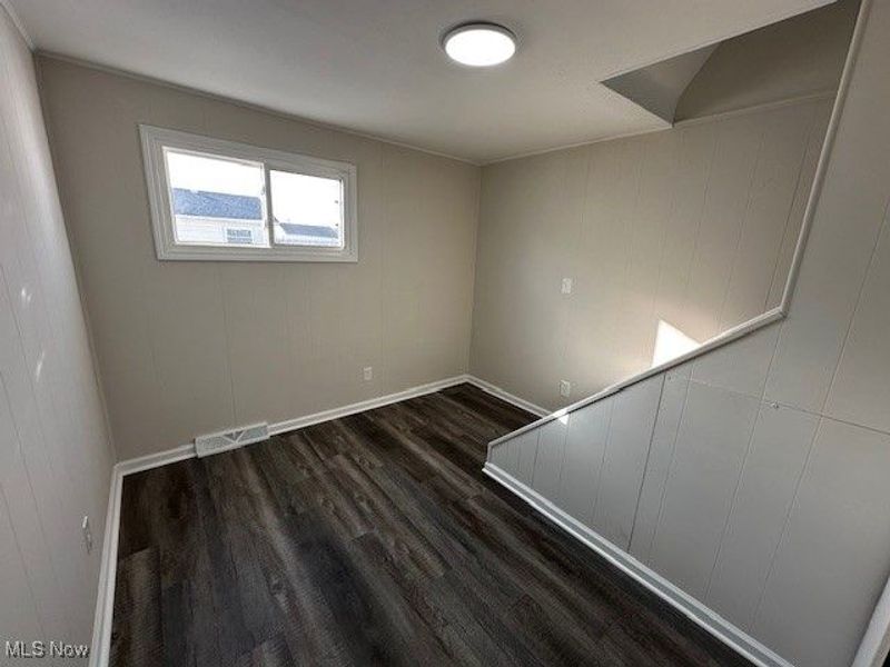 1342 E 346th Street, Eastlake, OH 44095 Photo 9