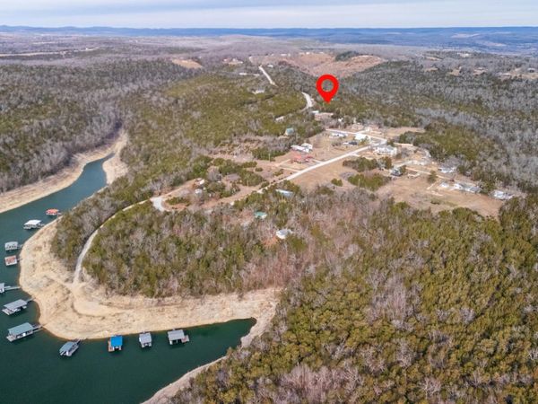 000 Jewel Avenue , Protem, MO 65733