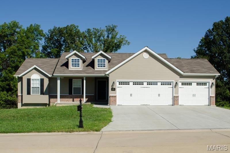 179 Rivers Edge Drive, Moscow Mills, MO 63362 Main Photo