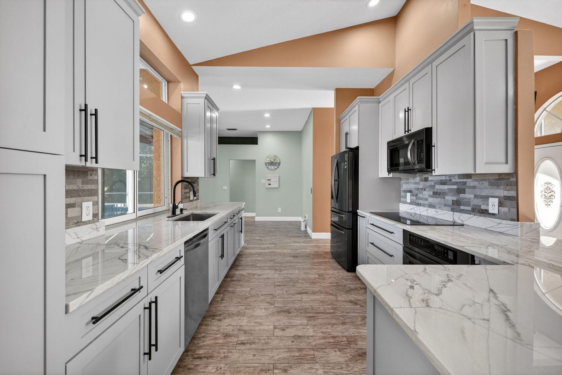 539 SE Nome Drive, Port Saint Lucie, FL 34984 Photo