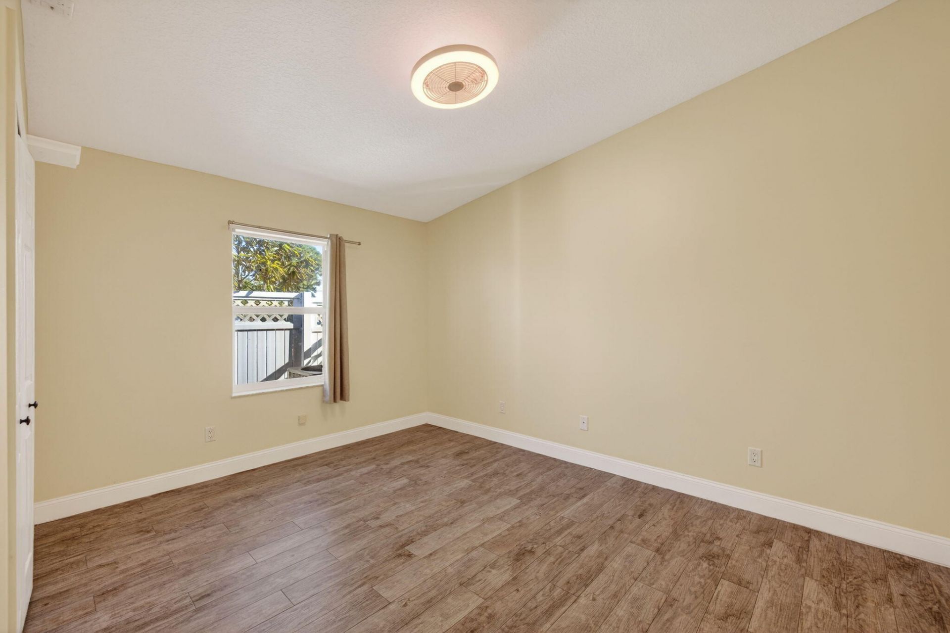 539 SE Nome Drive, Port Saint Lucie, FL 34984 Photo