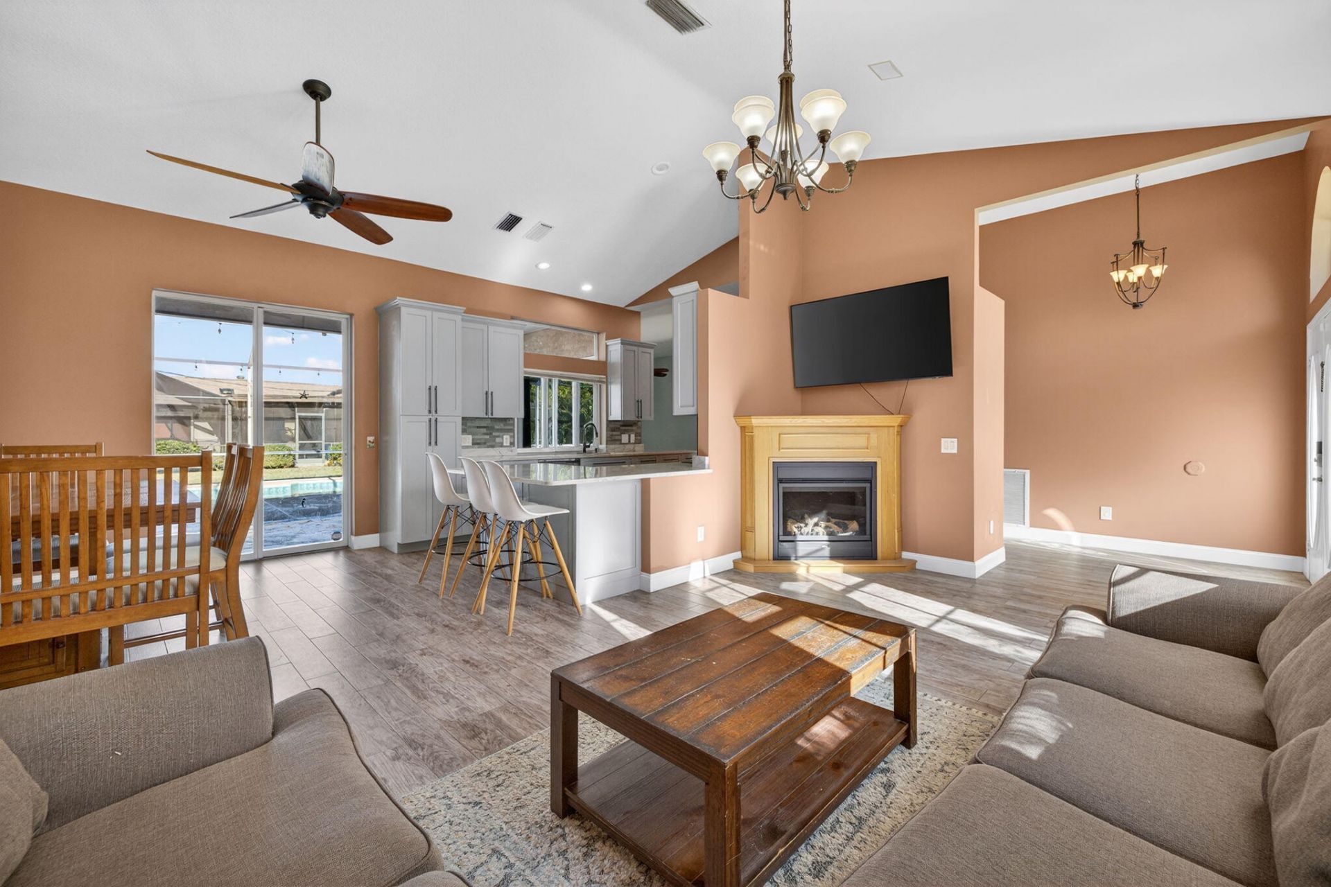 539 SE Nome Drive, Port Saint Lucie, FL 34984 Photo