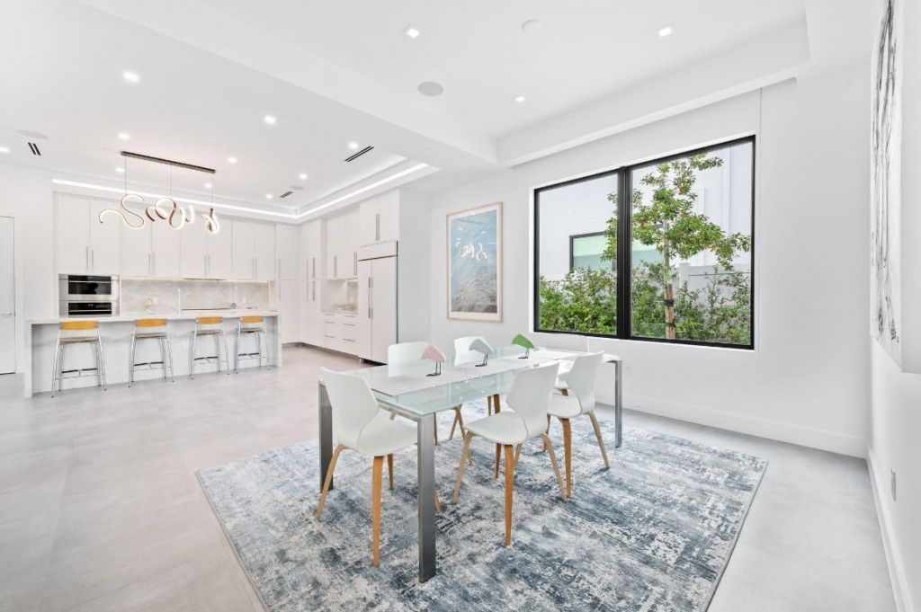 743 S Lake Ave, Delray Beach, FL 33483 Photo