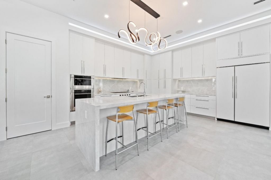 743 S Lake Ave, Delray Beach, FL 33483 Photo