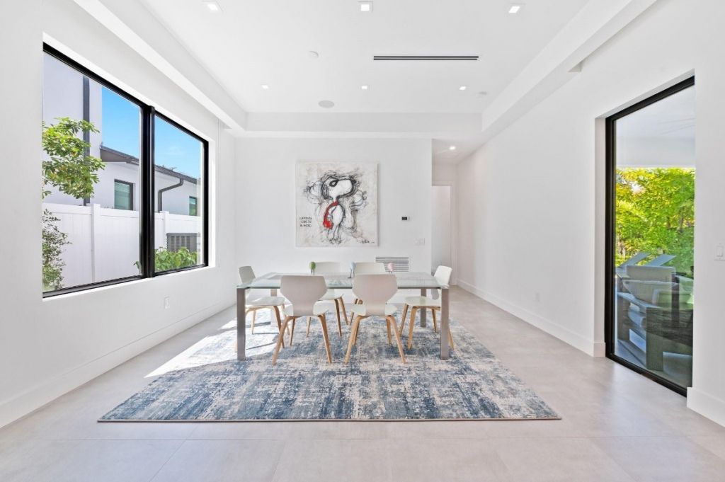 743 S Lake Ave, Delray Beach, FL 33483 Photo