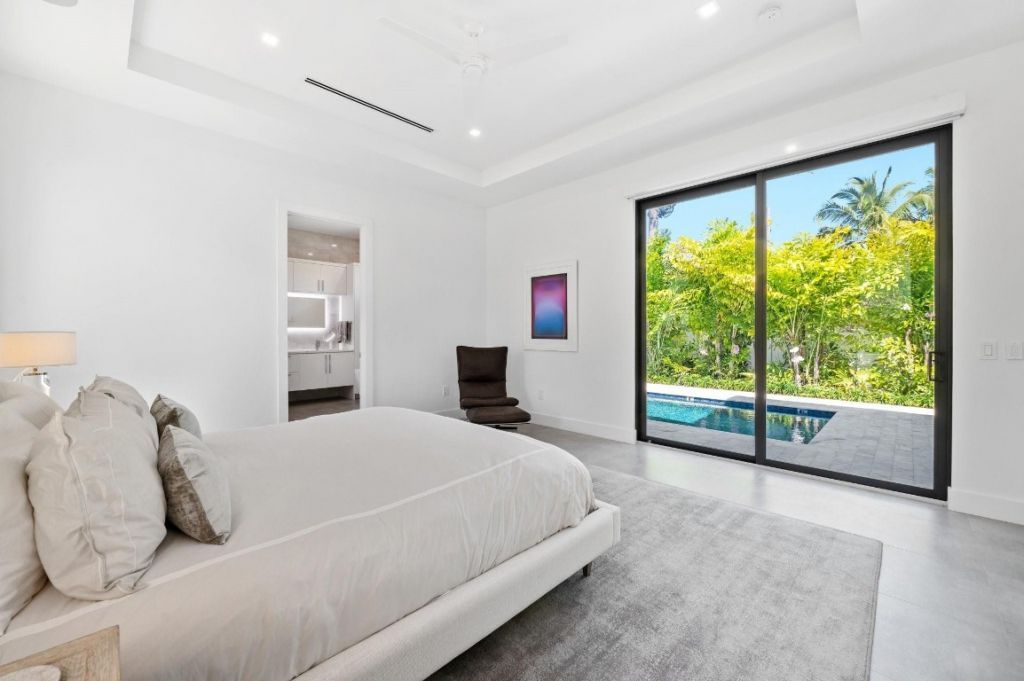 743 S Lake Ave, Delray Beach, FL 33483 Photo