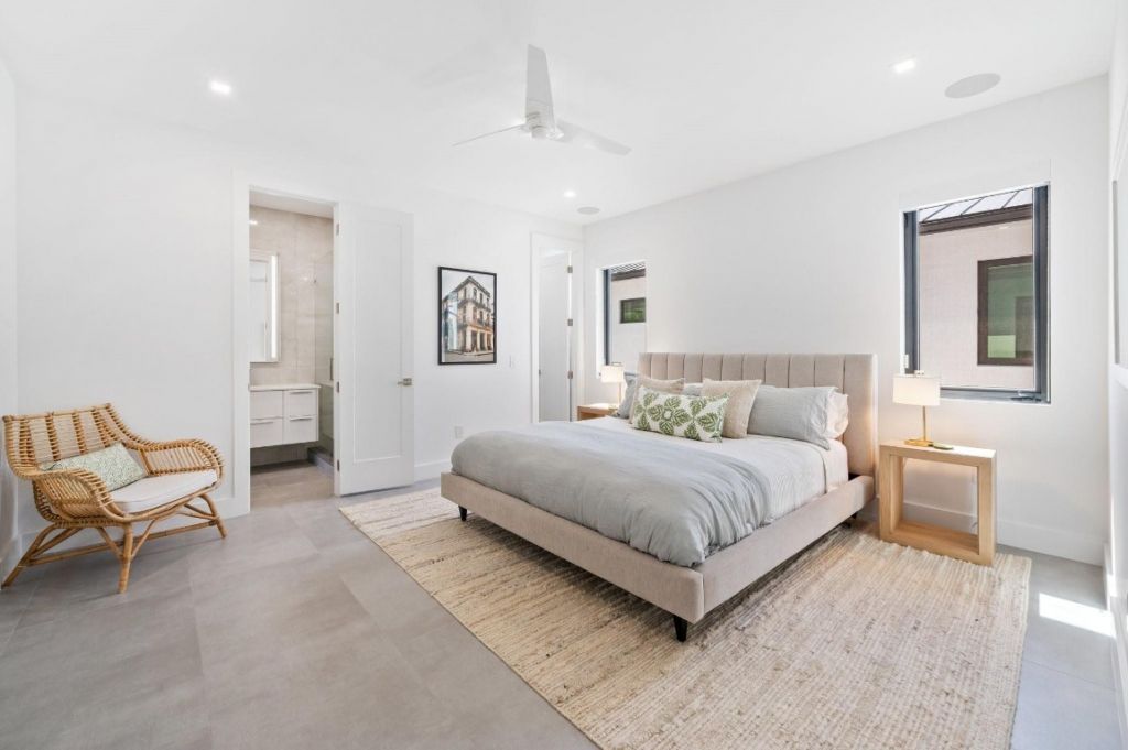 743 S Lake Ave, Delray Beach, FL 33483 Photo