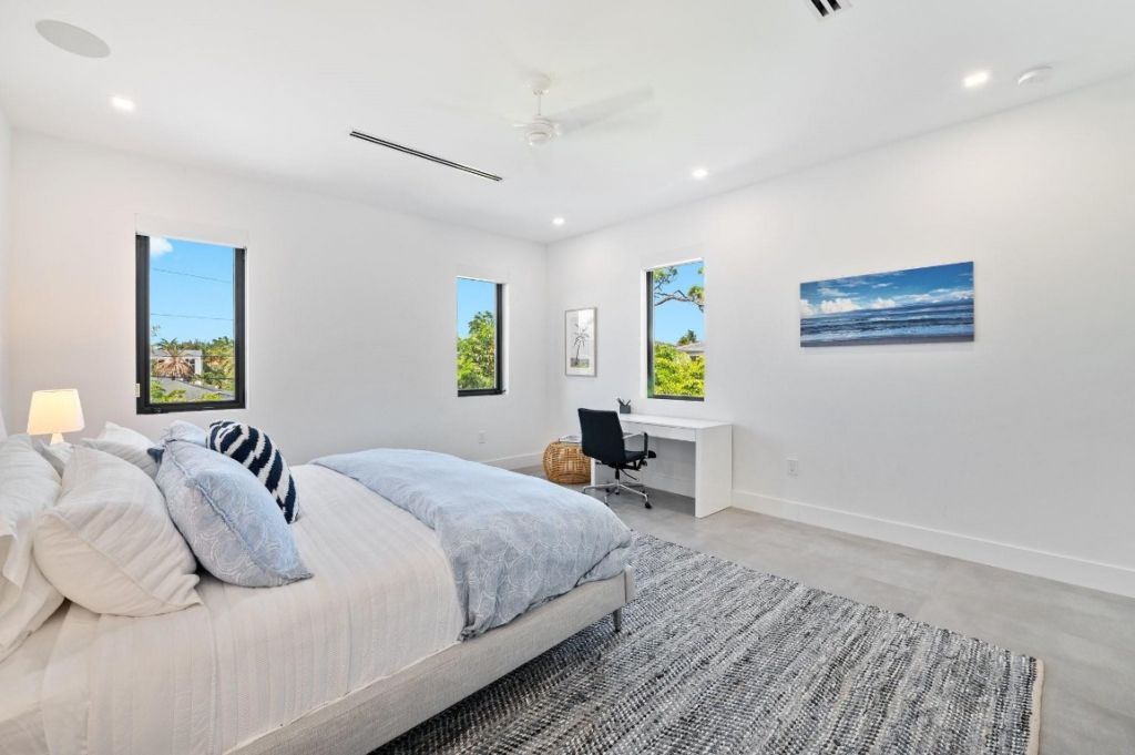 743 S Lake Ave, Delray Beach, FL 33483 Photo