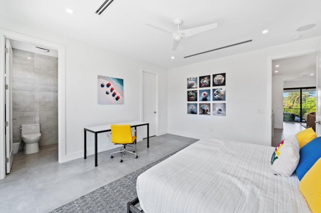 743 S Lake Ave, Delray Beach, FL 33483 Photo