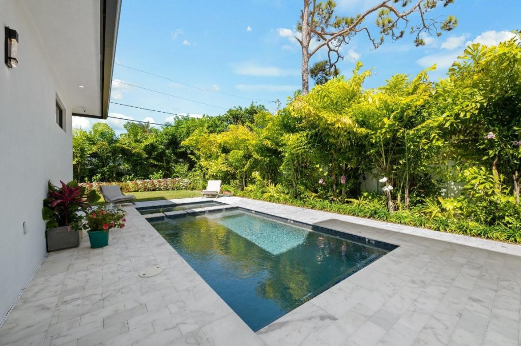 743 S Lake Ave, Delray Beach, FL 33483 Photo