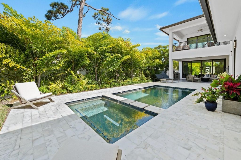 743 S Lake Ave, Delray Beach, FL 33483 Photo