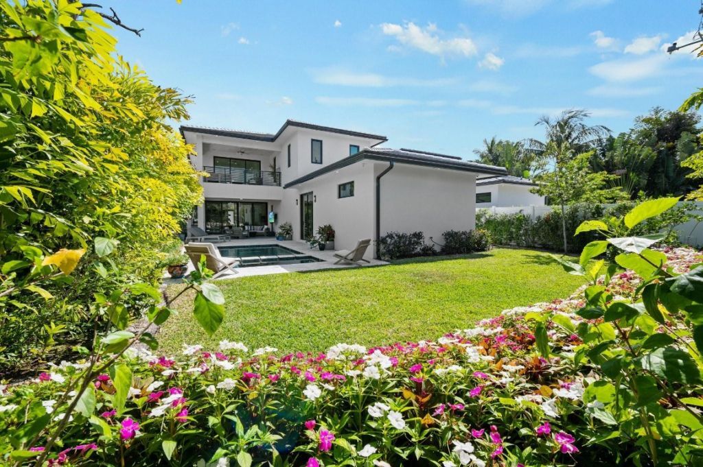 743 S Lake Ave, Delray Beach, FL 33483 Photo