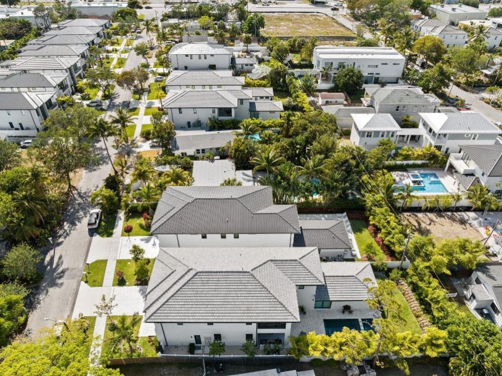 743 S Lake Ave, Delray Beach, FL 33483 Photo