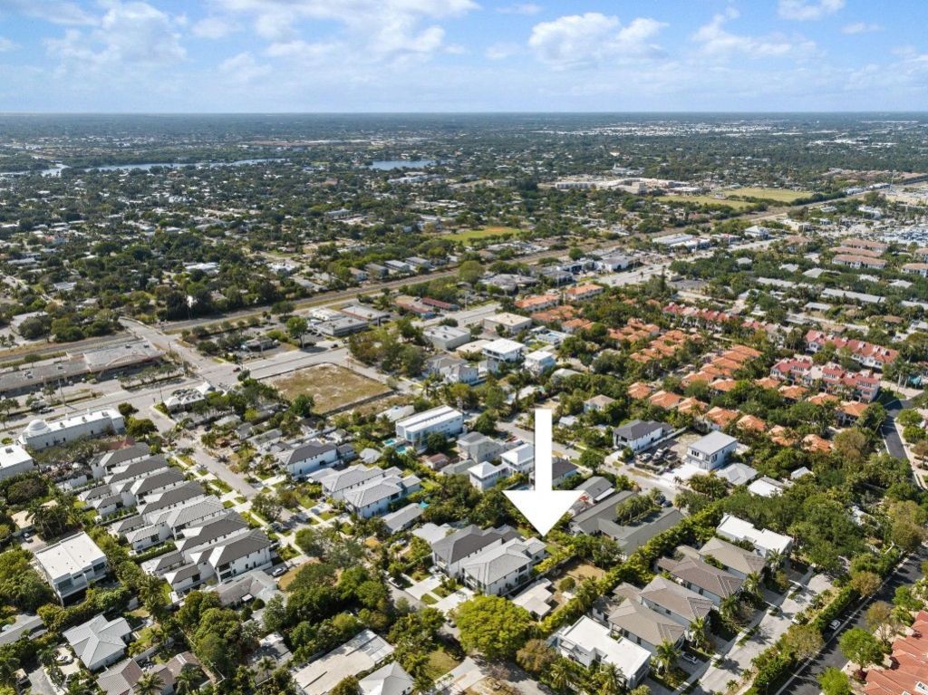 743 S Lake Ave, Delray Beach, FL 33483 Photo