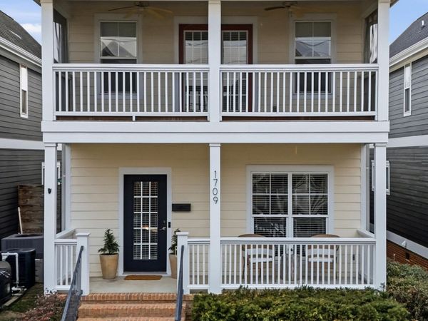 1709 Long Street, Chattanooga, TN 37408