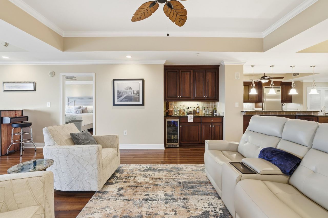 9547 Edgerton Dr. Photo 13