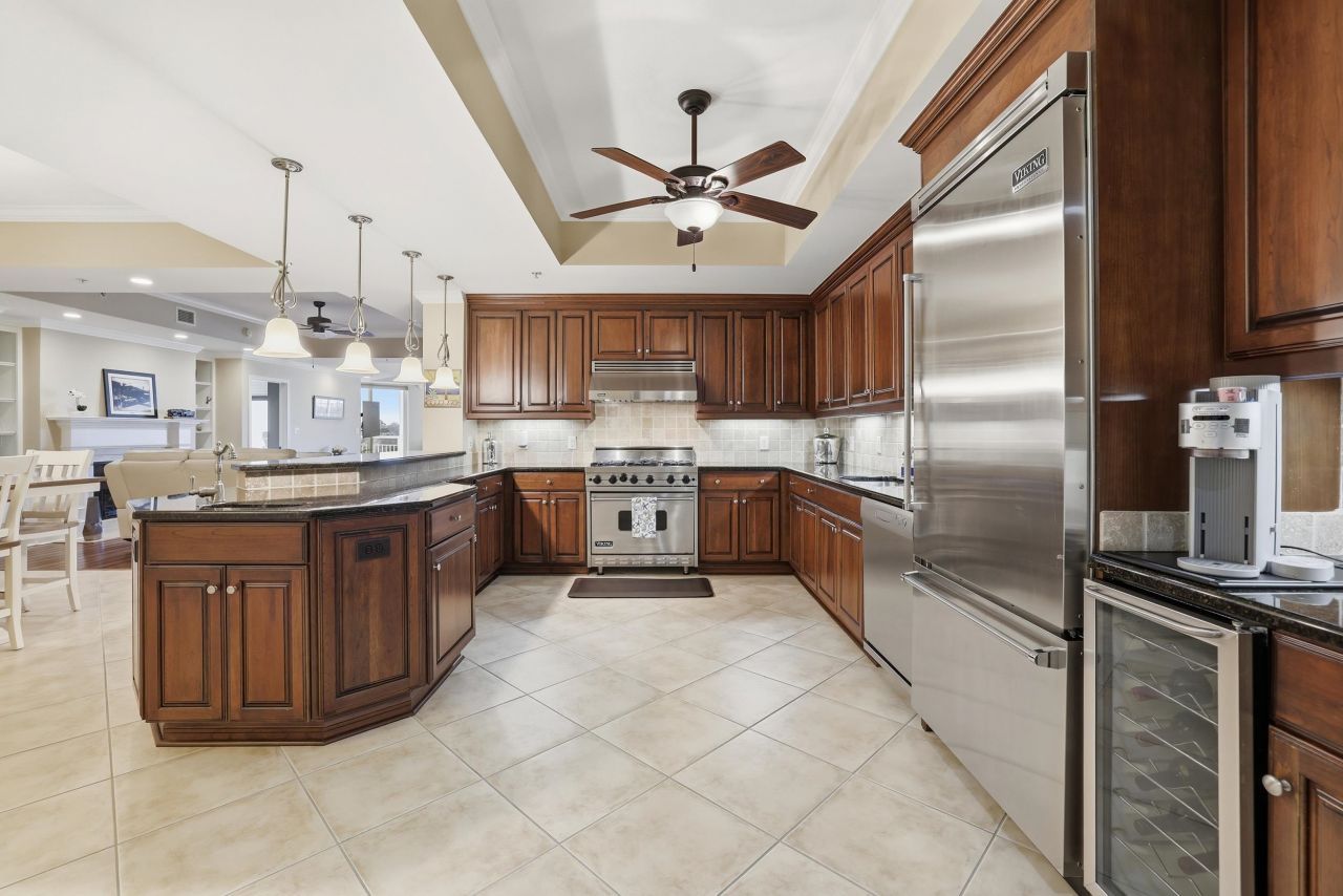 9547 Edgerton Dr. Photo 7