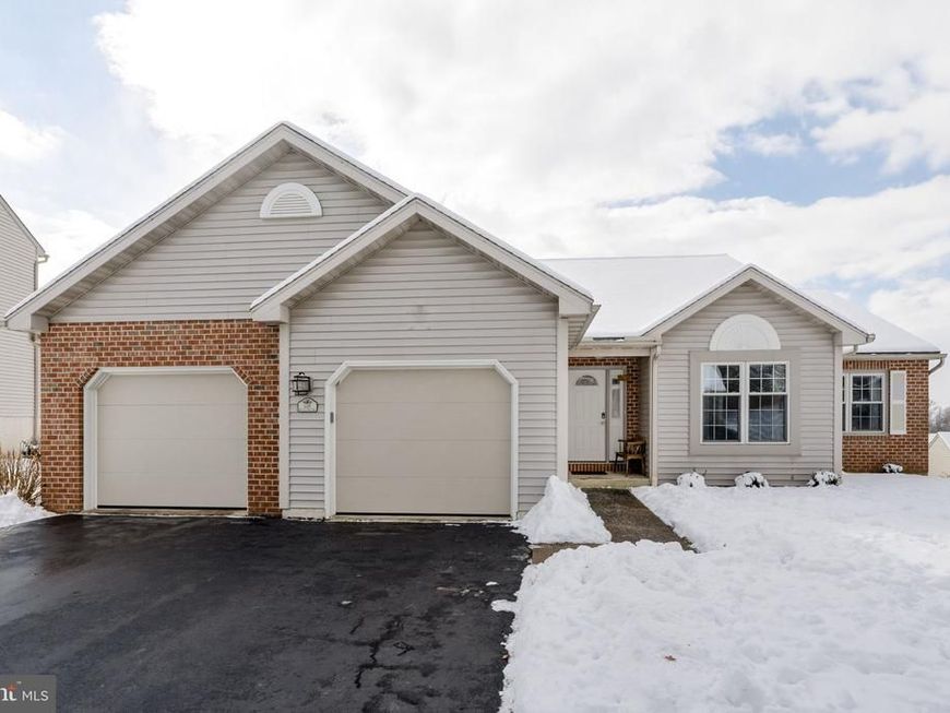 224 Willow Drive, Denver, PA 17517 Main Photo