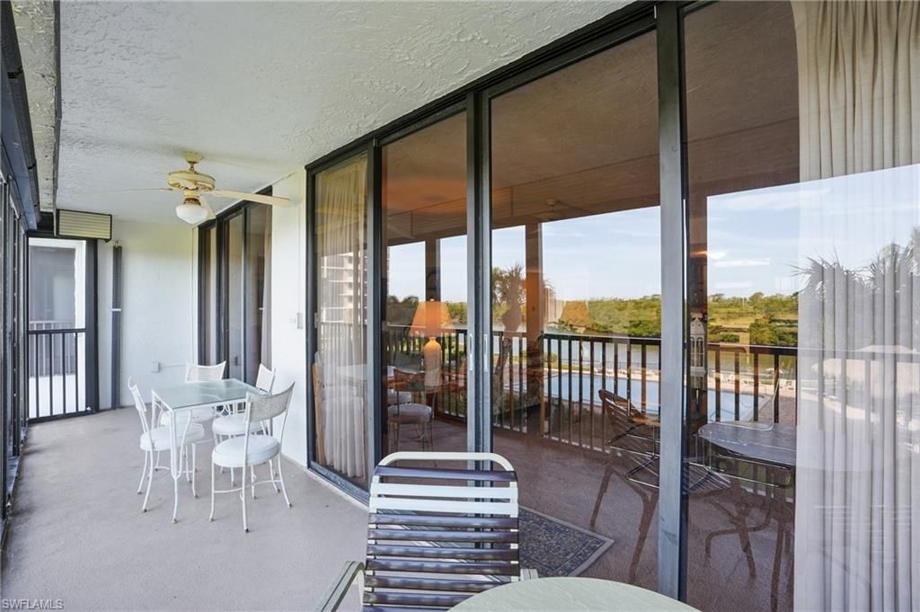 11 Bluebill Ave, Unit 203, Naples, FL 34108 Photo