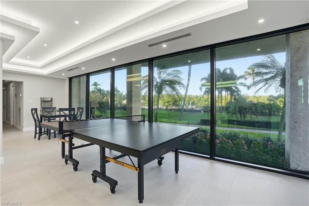 11 Bluebill Ave, Unit 203, Naples, FL 34108 Photo