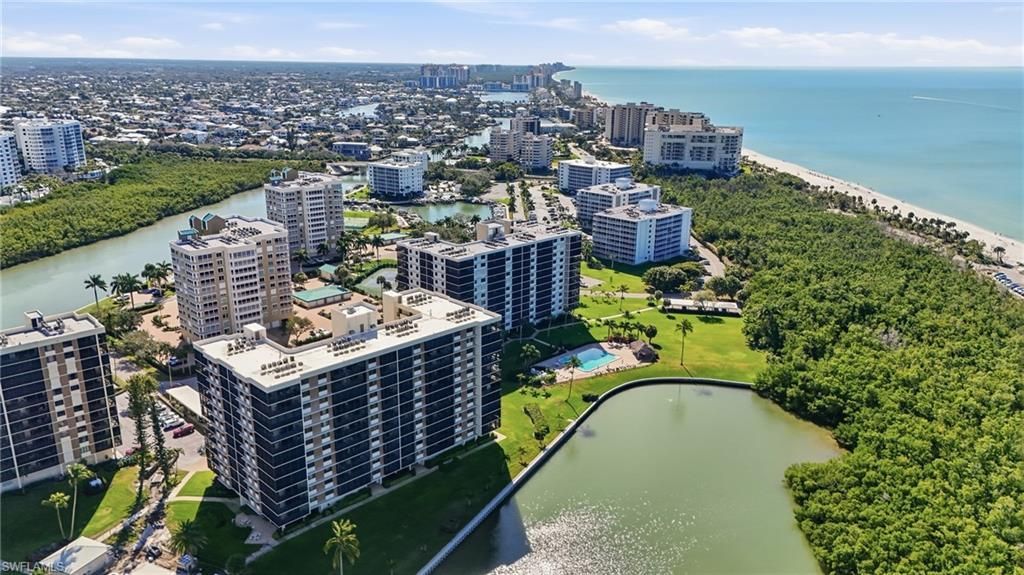 11 Bluebill Ave, Unit 203, Naples, FL 34108 Photo