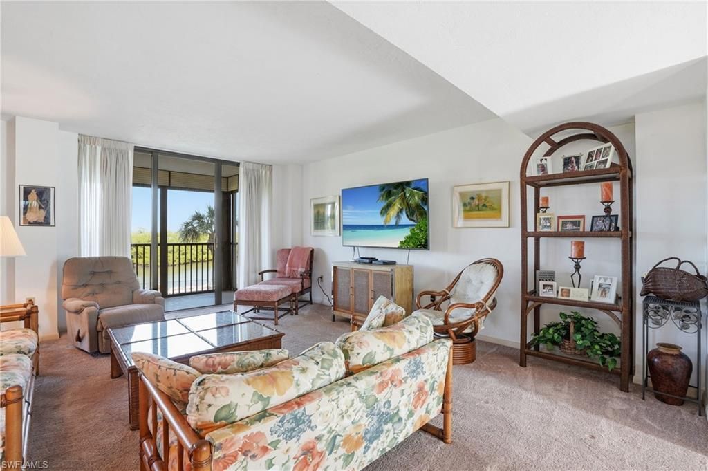 11 Bluebill Ave, Unit 203, Naples, FL 34108 Photo
