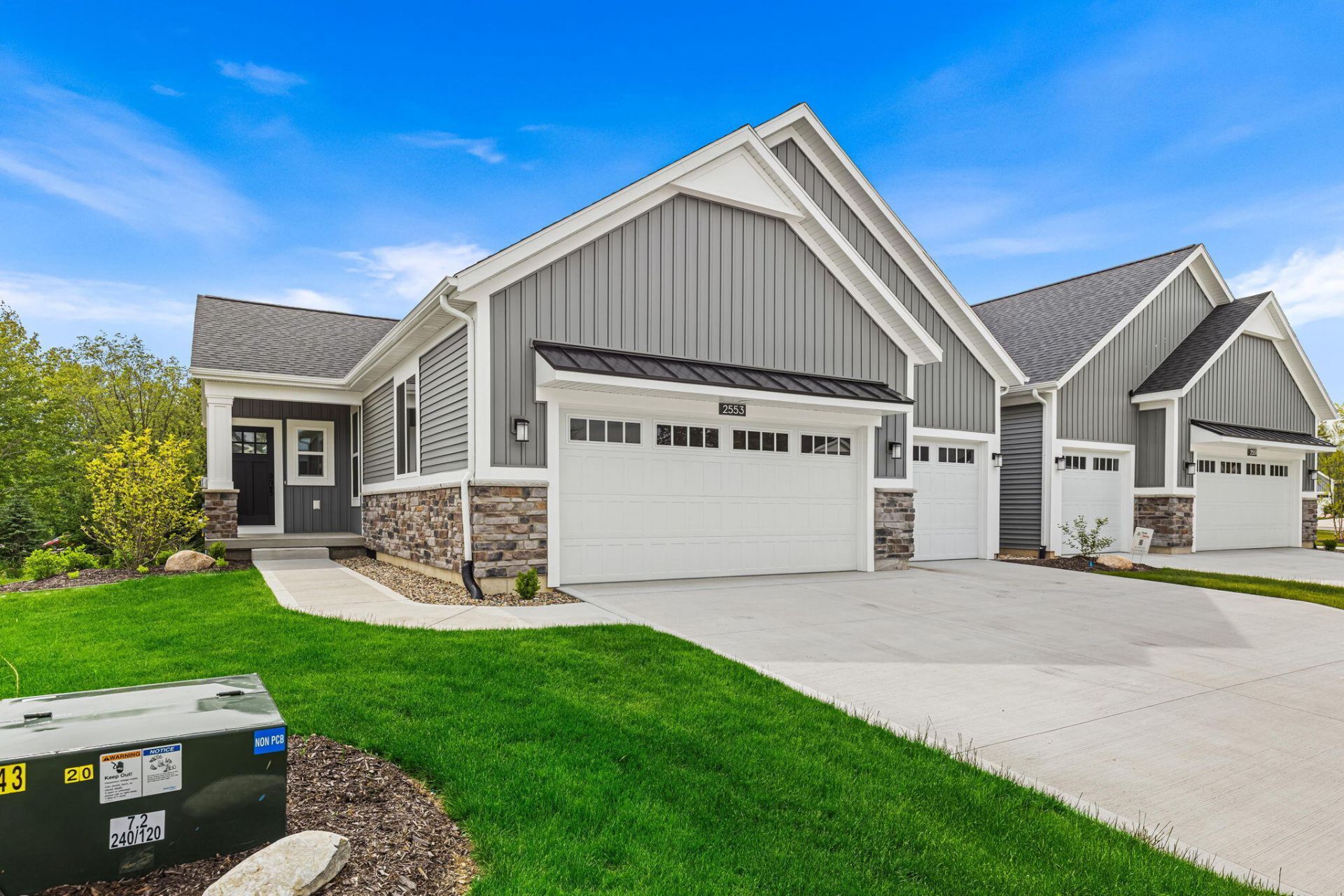 2553 Ravines Trail Drive Sw, Byron Center, MI 49315 Main Photo