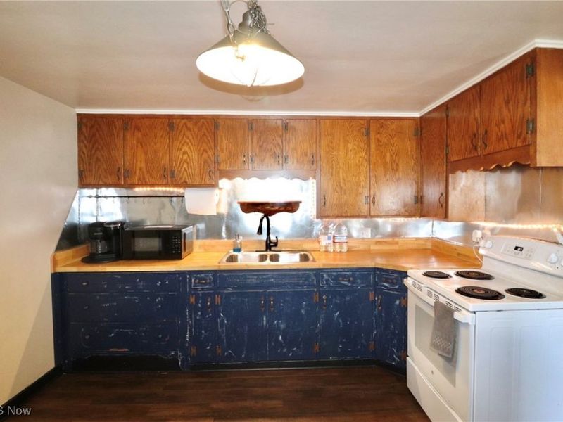 132 E Sunset Drive, Rittman, OH 44270 Photo 3