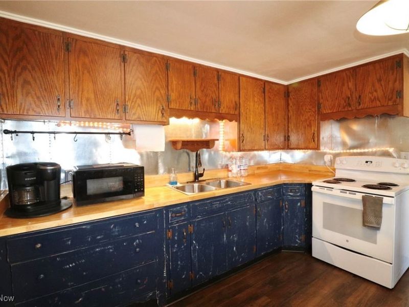 132 E Sunset Drive, Rittman, OH 44270 Photo 4