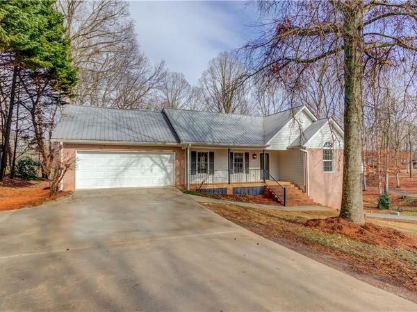 4900 Flat Creek Road, Oakwood, GA 30566