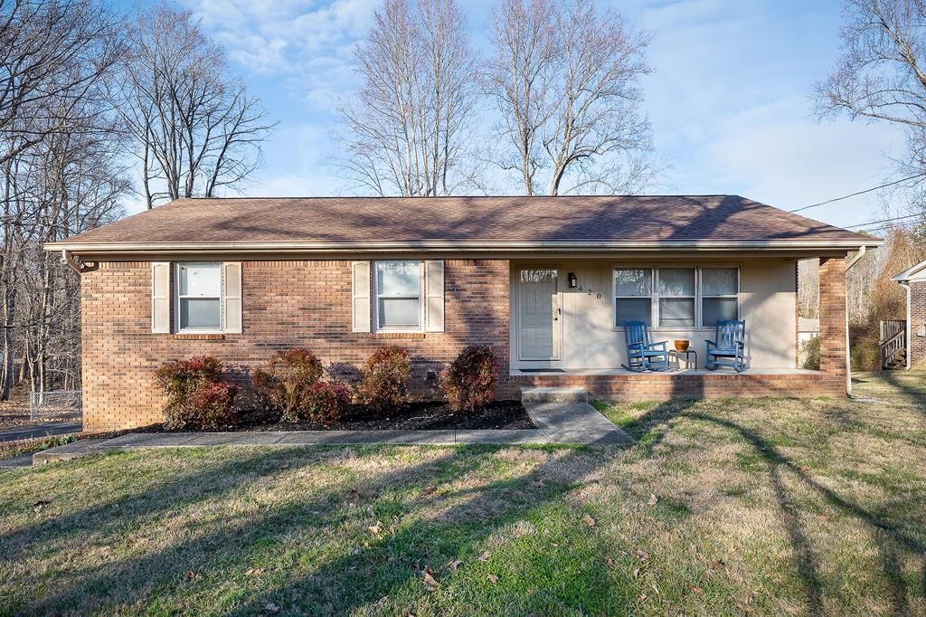 420 Dogwood Cir, Cookeville, TN 38501 Main Photo