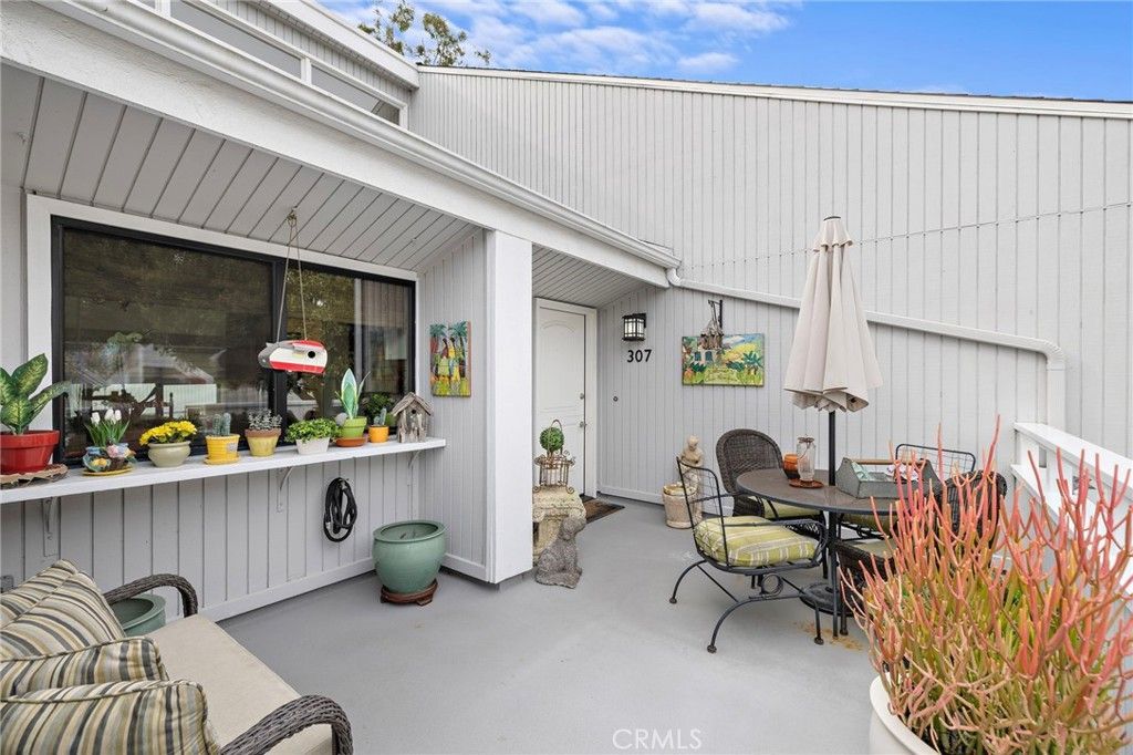307 Columbia, Newport Beach, CA 92663 Main Photo
