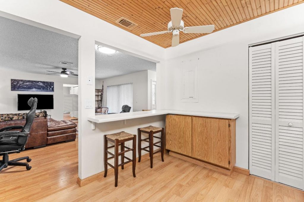 114 Bent Arrow Drive, Unit C, Jupiter, FL 33458 Photo