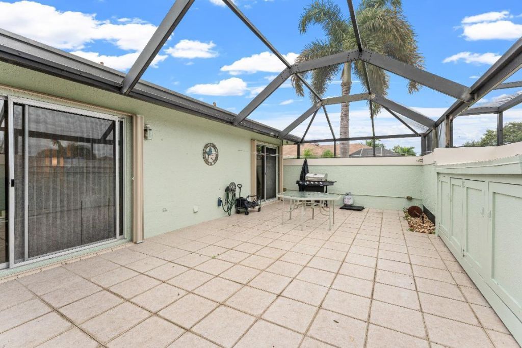 114 Bent Arrow Drive, Unit C, Jupiter, FL 33458 Photo