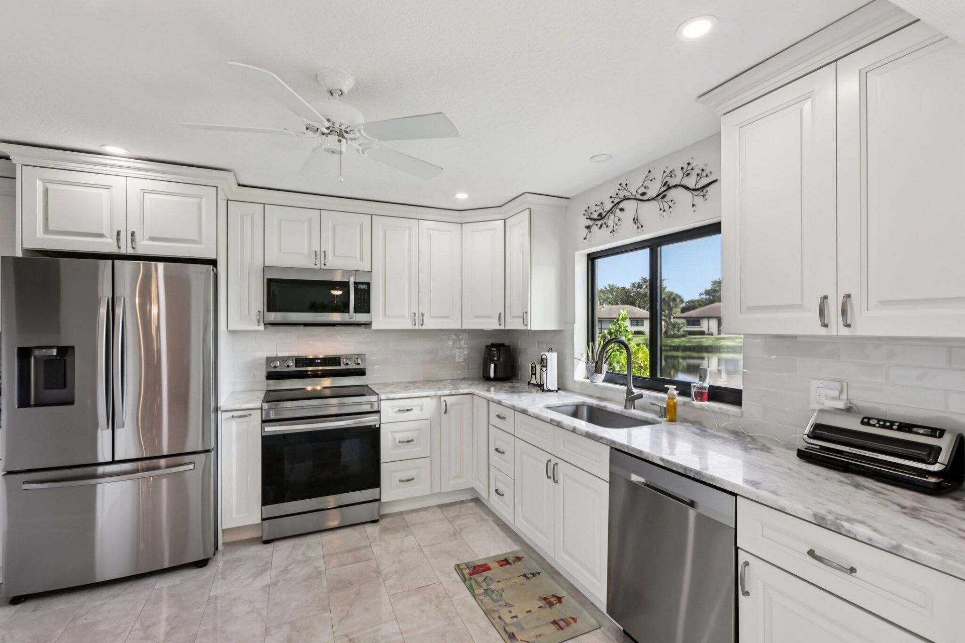 4854 Eqestrian Circle, Unit B, Boynton Beach, FL 33426 Photo