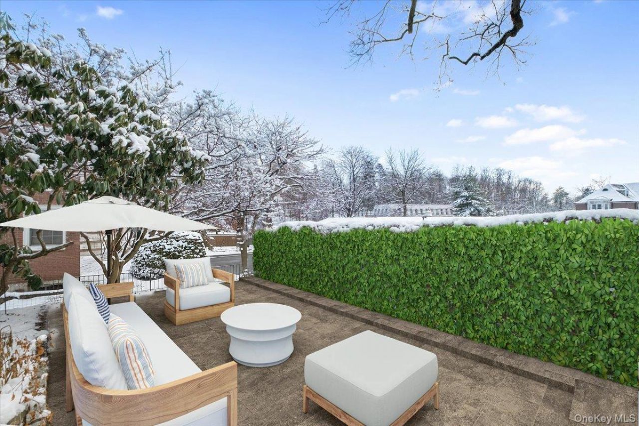 5 Campus Place, Unit TR, Scarsdale, NY 10583 Main Photo