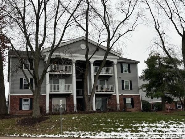 12842 Portulaca Drive, Unit H, St Louis, MO 63146