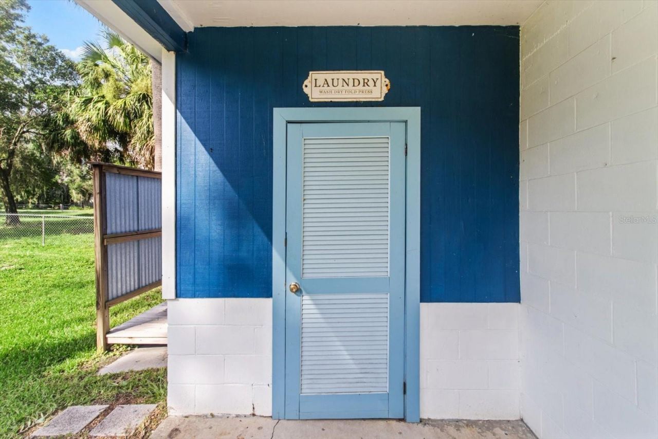 7 65th Street, Yankeetown, FL 34498 Photo