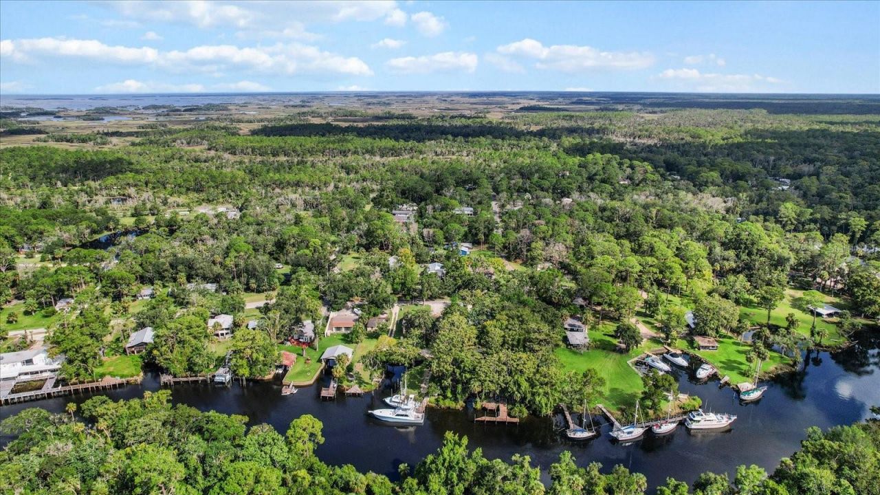 7 65th Street, Yankeetown, FL 34498 Photo