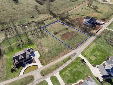 123 Doe Run Road, Nicholasville, KY 40356