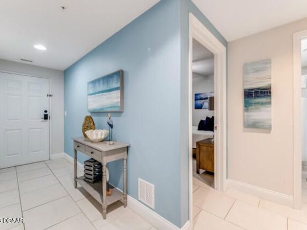 3721 S Atlantic Avenue, Unit 107, Daytona Beach, FL 32118